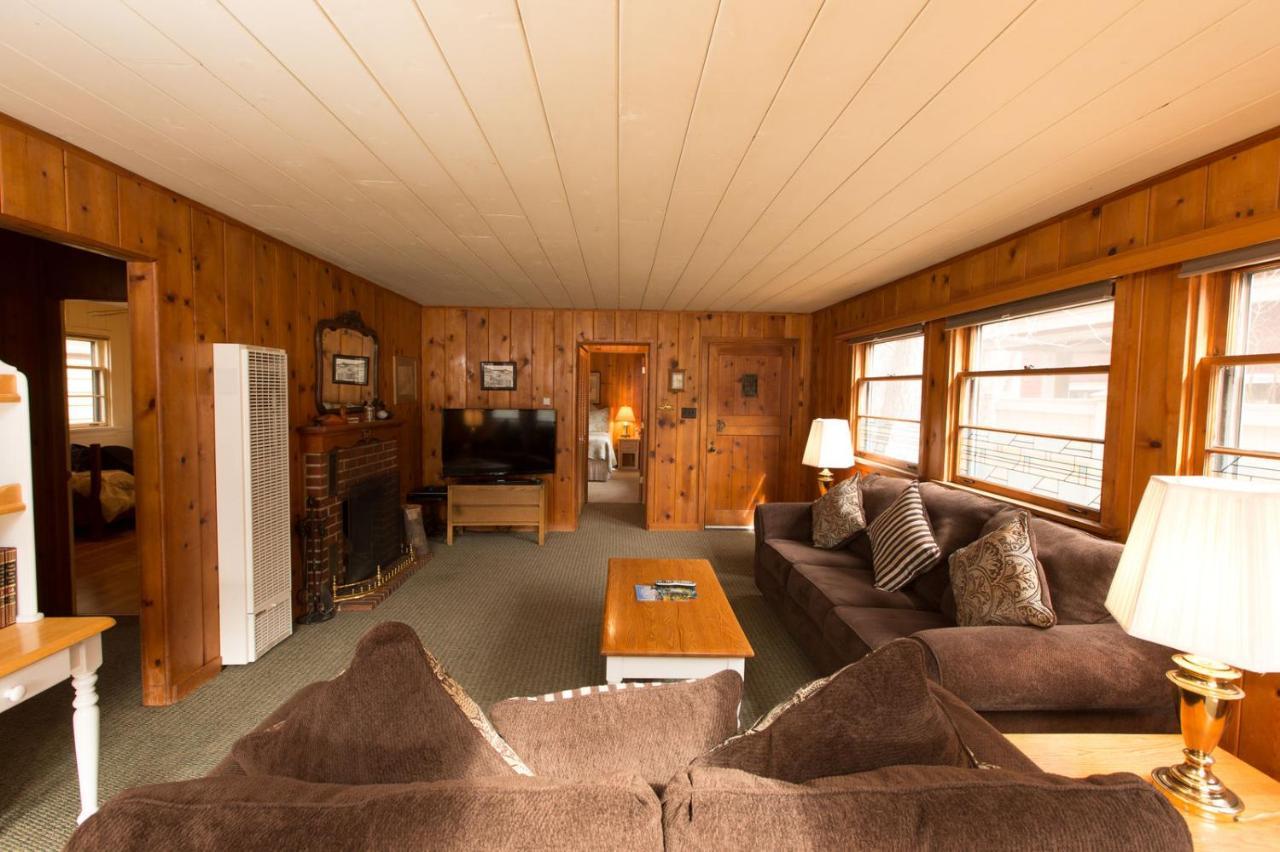 Mirror Pond Bungalow Bend Extérieur photo